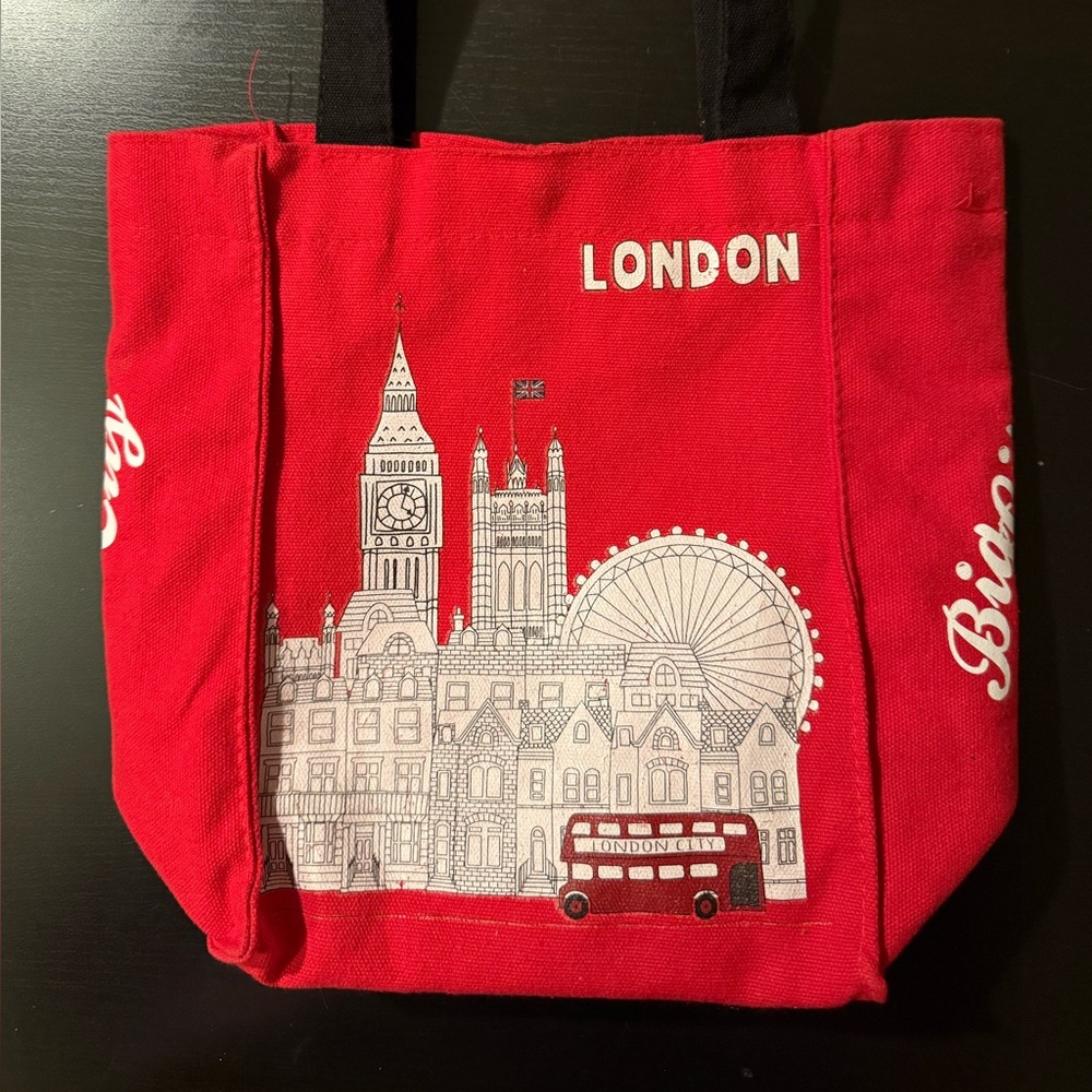 BIG CITY “LONDON” lunch tote NWT. Cotton canvas lined in red and white stripe - Picture 2 of 7